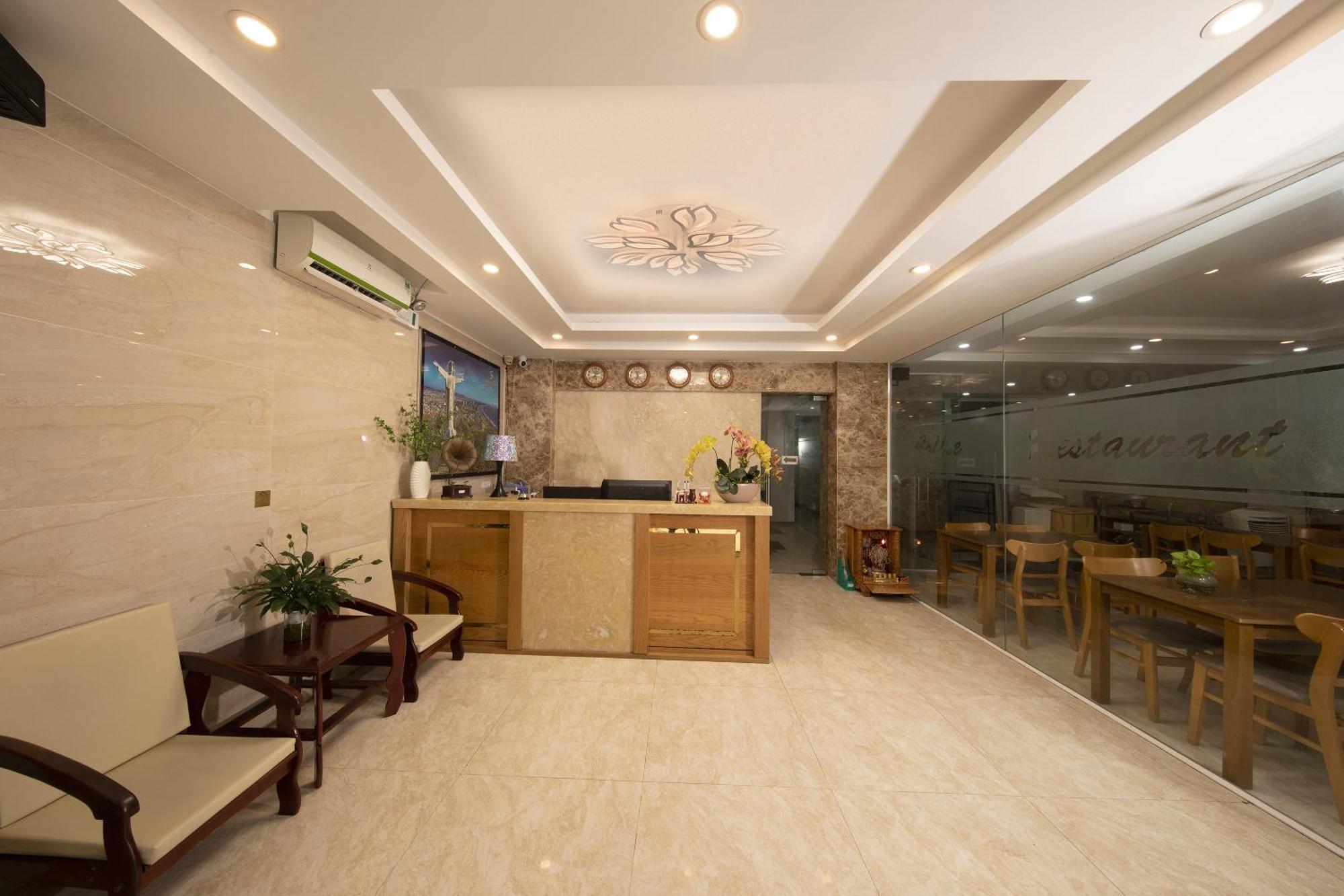 Summer Beach Hotel - Back Beach Vung Tau Buitenkant foto